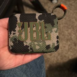 JBL Mini GO4