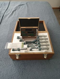 Mitutoyo micrometer set