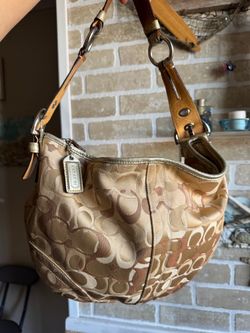 Coach Signature Hobo Shoulder Bag