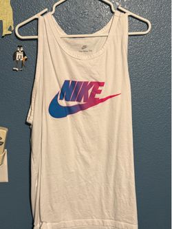 Nike tank top tees