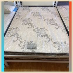Queen Size Mattress/ Colchon