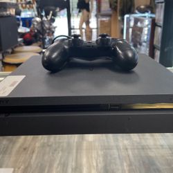 PS4