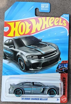 Hot Wheels Dodge Charger Hellcat.