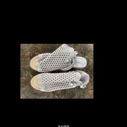 SOPHIA MILANO Women's Gray Suede Wedge Slingback Sandals Italy Made Size 9 M