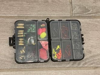 128 Pcs Fishing Hooks Set