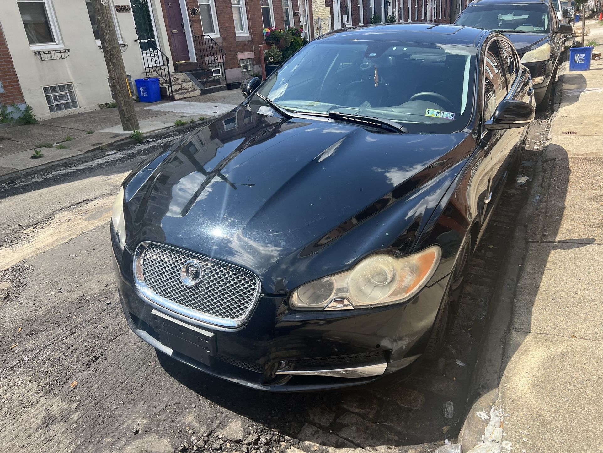 2010 Jaguar XF