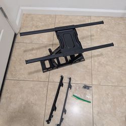 TV mount Up To 70 Inches
