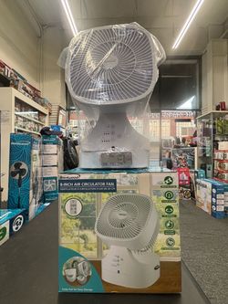 Compact 8" Folding Fan with Remote