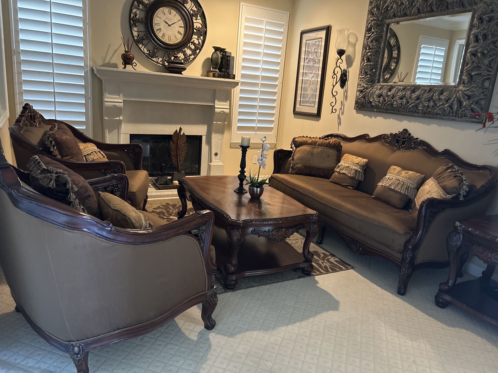 Elegant Carved Wood Sofa & Chair Set – Excellent Condition