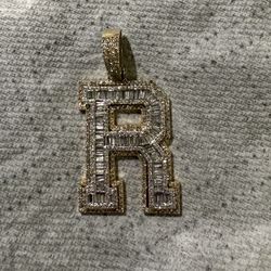 Diamond R Pendent 