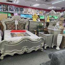 Queen Bedroom Set 