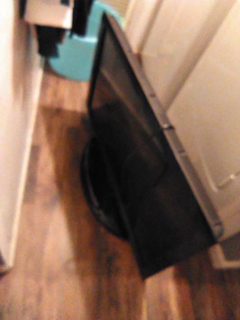 46 Inch Flat Screen No Remote