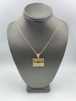 10KT YELLOW GOLD 26” CURB LINK CHAIN 3.75MM 13.2GR W/ 10KT YELLOW GOLD LAST SUPPER CHARM W/ CZ’S 6.5GR