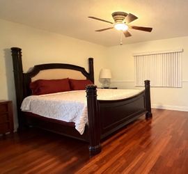 Wooden King  Bedroom Set