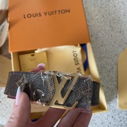 LOUIS VUITTON BELT BRAND NEW
