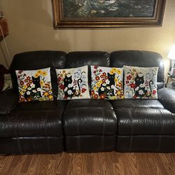 Recliner sofa