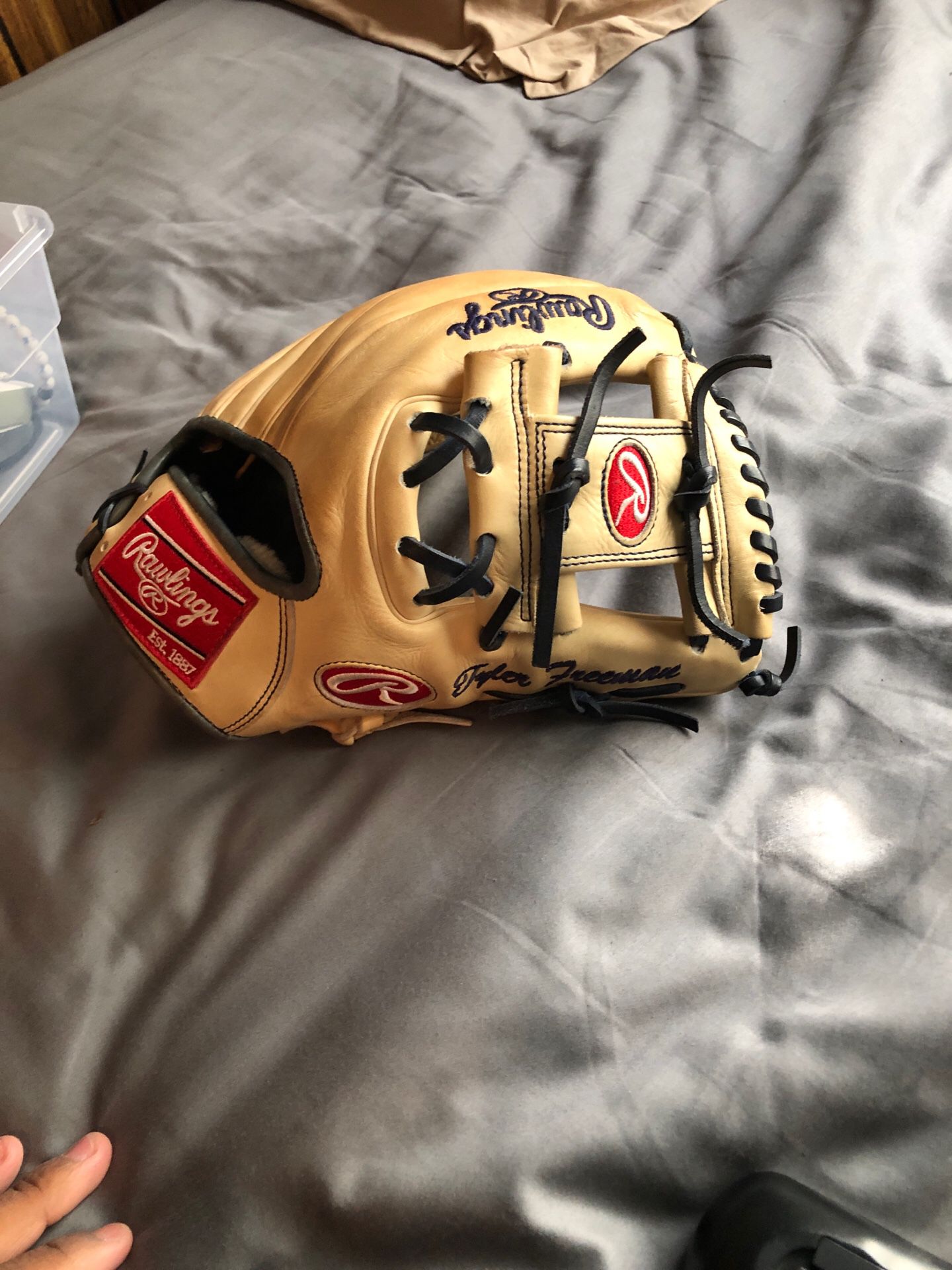 Rawlings Baseball glove