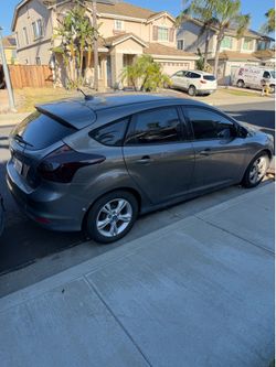 2013 ford focus hatchback