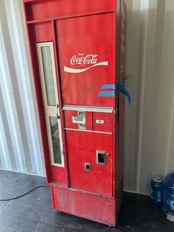 Vintage Coca-Cola machine