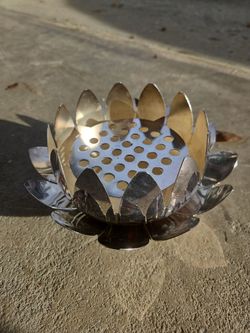 Vintage Silverplated Flower Centerpiece with  Frog #905270 3 piece with  box