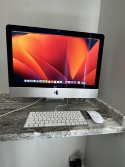 Upgraded 2017 21.5” iMac with 256 GB SSD 16GB DDR4 RAM Intel Core i5 2.3GHz Dual Core with Intel Iris 640 Graphics