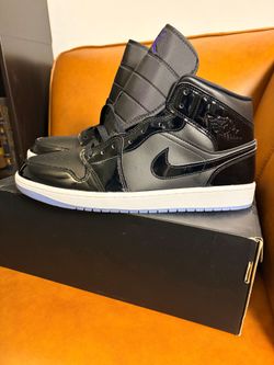 AIR JORDAN 1 MID SE