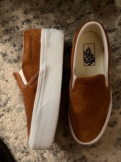 Vans Suede Slip-On Sneakers