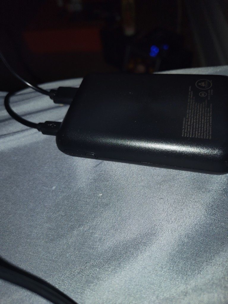 Cheap Portable Charger 10$