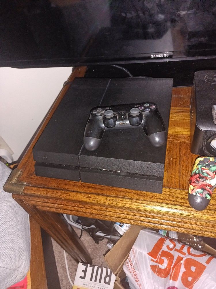 PS4