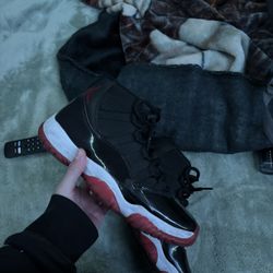 Jordan 11 Bred Size 9.5