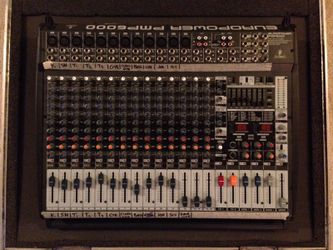 Behringer Europower PMP6000 Console