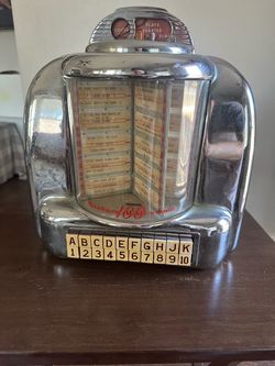 1940s/50s Seaborg Wall-O-Matic jukebox