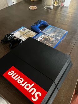 PS4 with games