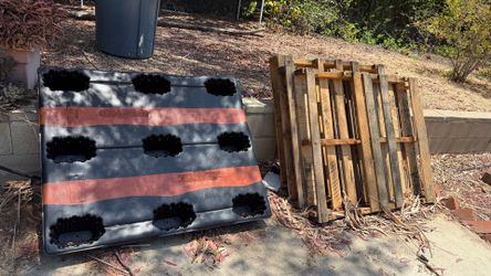 Free pallets