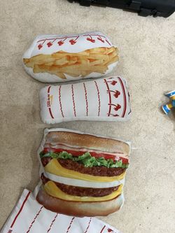 inNout Pillows set of 3