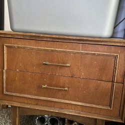 Mcm Mid Century Modern End Table 