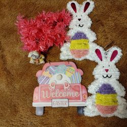 Easter Decor 