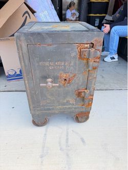 Vintage Herring-Hall-Marvin Safe Chicago -16x16x22”