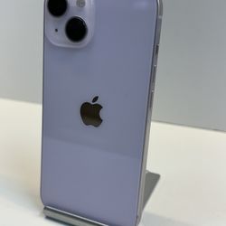 Apple iPhone 14 128gb. ( Fully Unlocked )