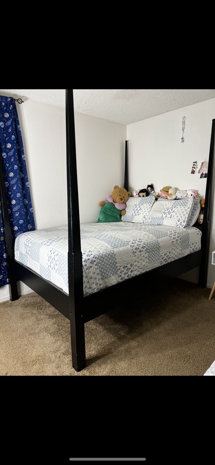 Bed frame + Mattress 