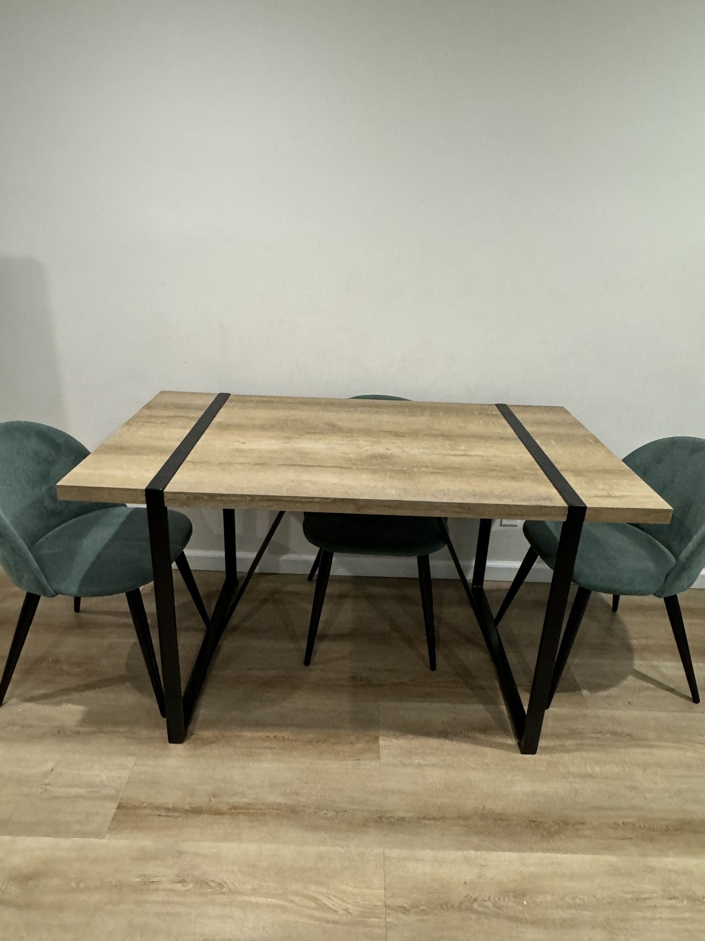 Farmhouse Style Furniture Set