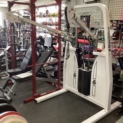 Nautilus Functional Trainer with 305lb weight stack