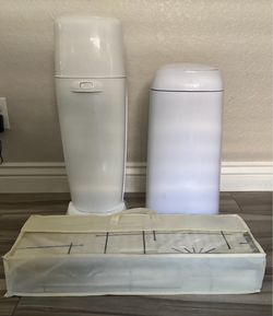 4 piece bundle Diaper Pail Lot, baby mat and tub