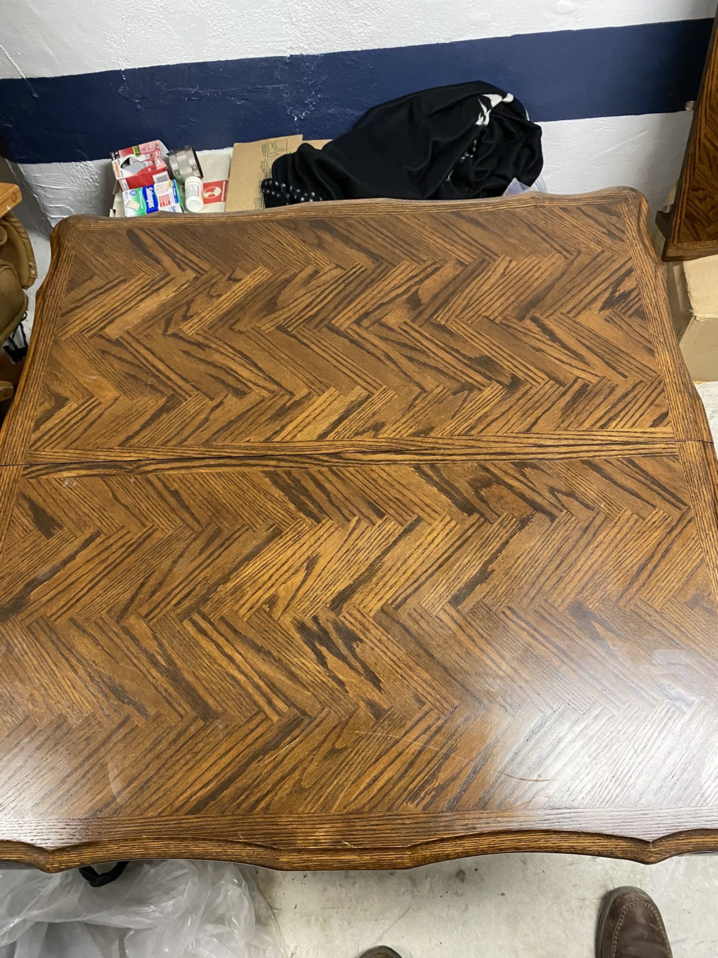 Antique Table With Leaf Section.