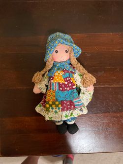 Vintage Holly Hobbie The Original Doll 9" Knickerbocker Toy Co. 1970’s Cloth