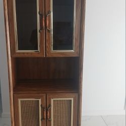 4 Door Display Cabinet 