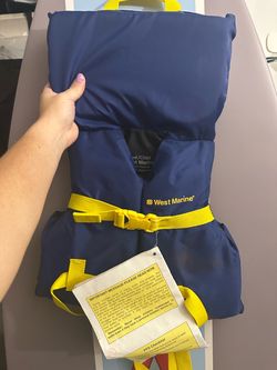 West marine  kids life  jacket