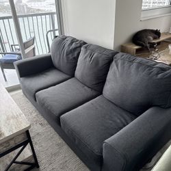 🔥Great Deal - Sleeper With Mattress Included - 400$ - Must Go ASAP 