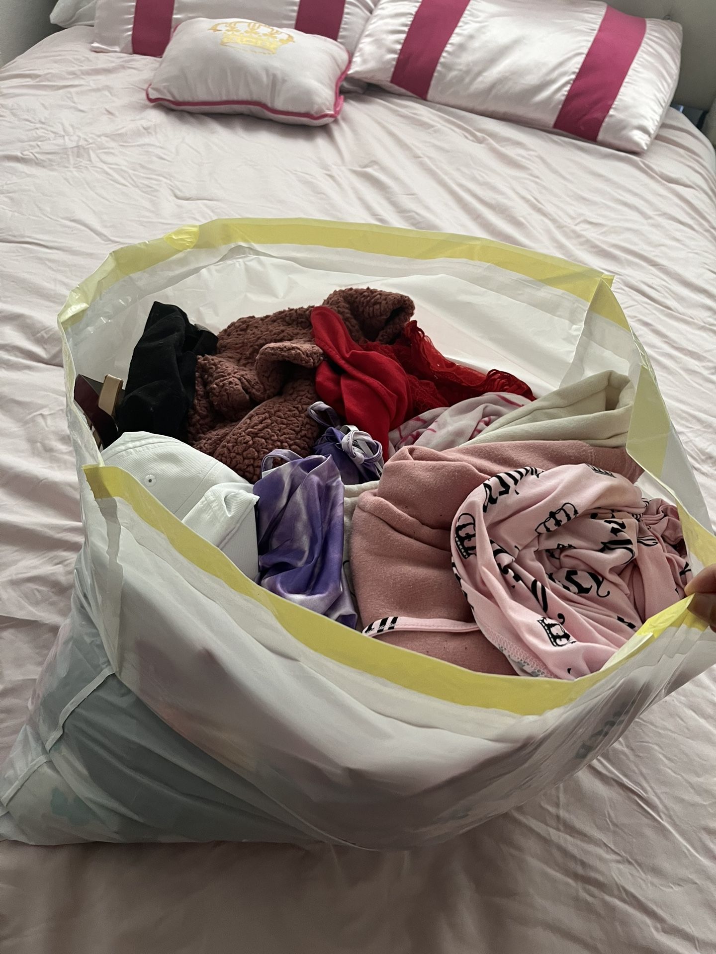 Woman’s Clothes