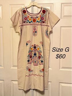 Ropa Típica Mexicana Bordada a mano $50 último precio